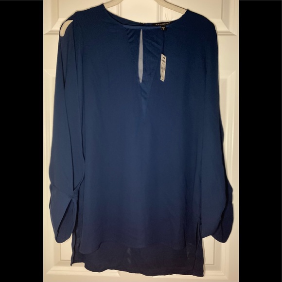 NWT Express navy blue hi-low shear top with open slit sleeves. - Picture 1 of 9